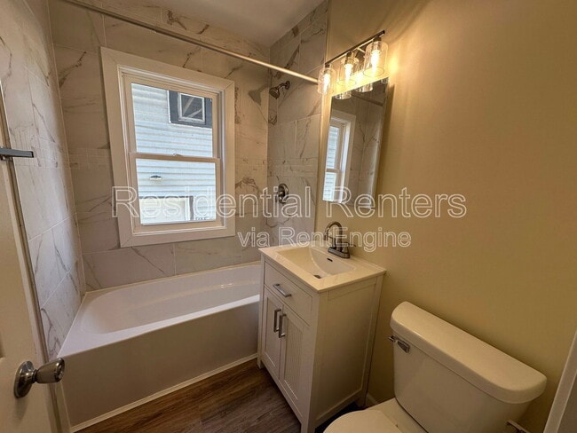 Building Photo - 4048 N 7th St