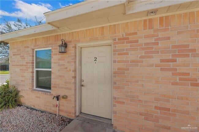 Foto del edificio - 19 Carlisle Ave