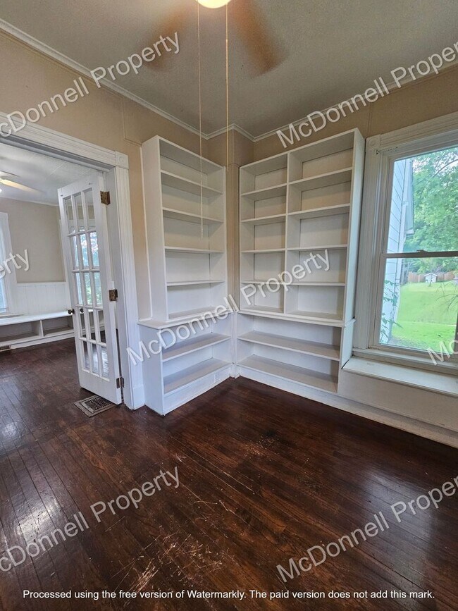 Foto del edificio - MOVE IN SPECIAL! There is a $25 fee per application and everyone over 18 needs to fill out their ...