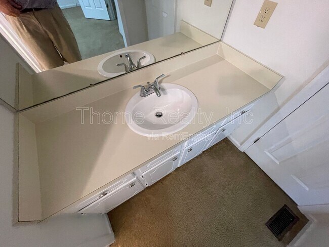 Building Photo - 101 Opossum Trot Ct