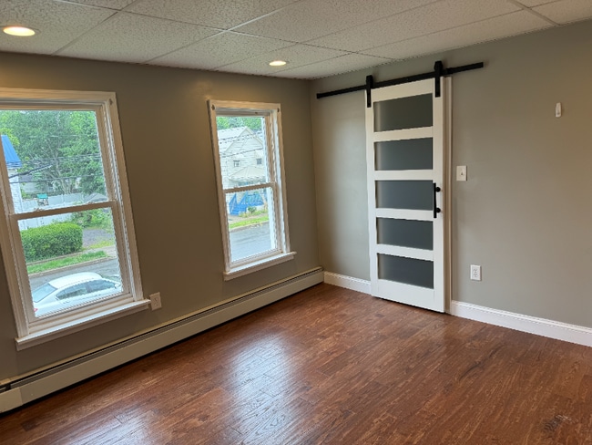 Building Photo - 136 Sharpe St