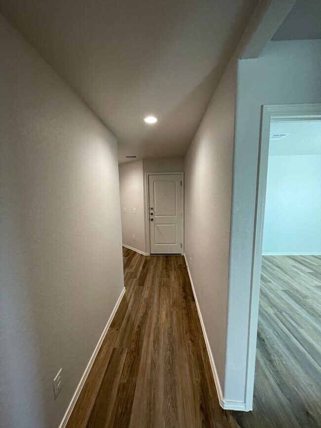Building Photo - **New Year, New Home Special* Four Bedroom...