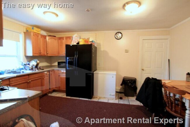 Foto del edificio - 12 Allen St