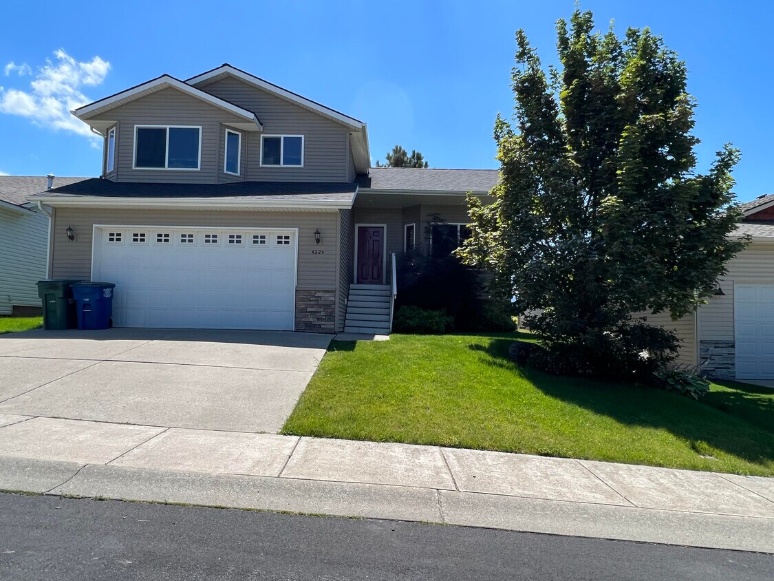 4224 N Brookie Dr, Post Falls, ID 83854 House Rental in Post Falls