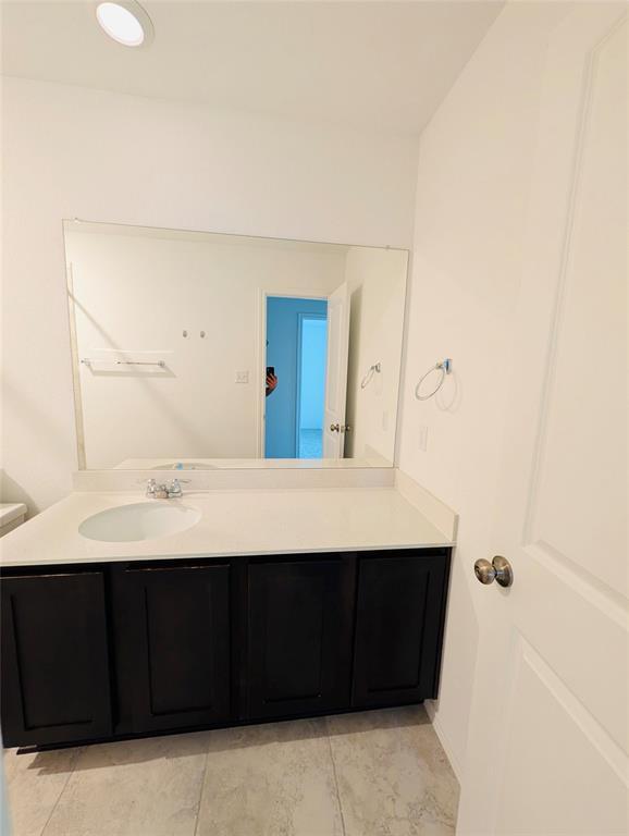 Building Photo - 100 Red Buckeye St