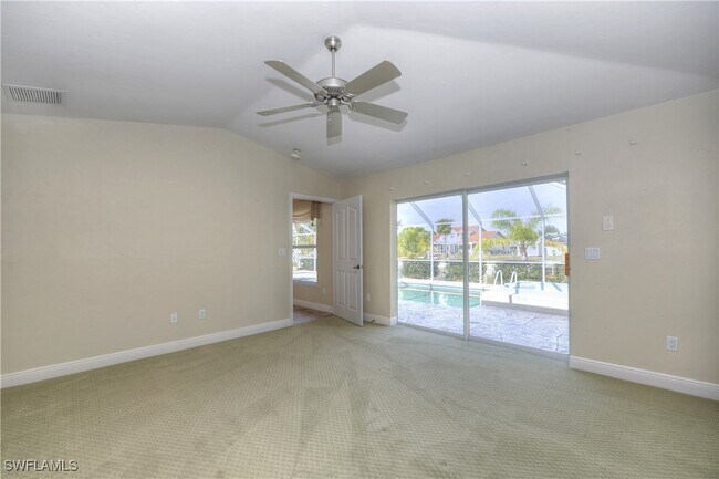 Foto del edificio - 409 SW 7th St