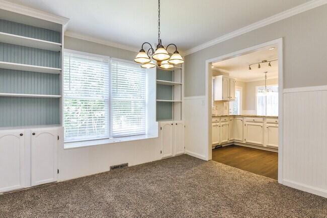 Building Photo - 3437 Singleleaf Ln