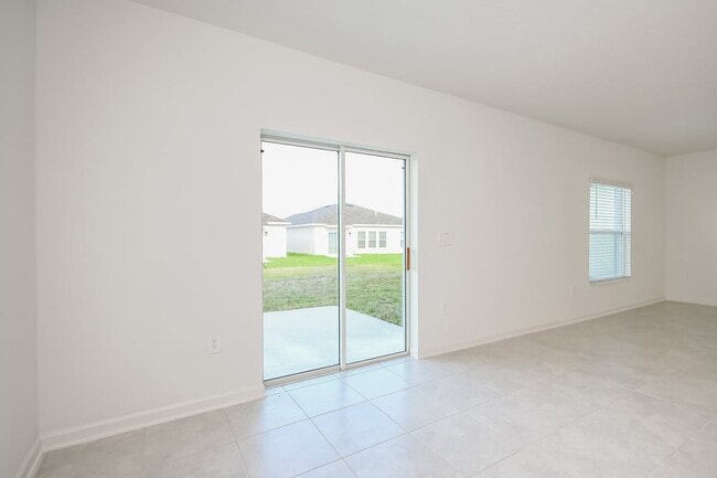 Foto del edificio - 949 Harold Pass