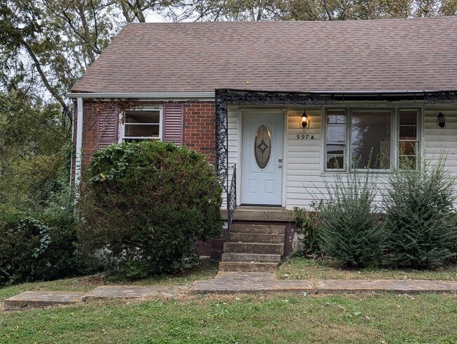 Building Photo - 997A Dozier Pl