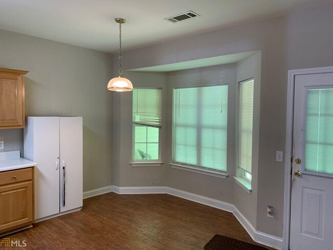 Building Photo - 106 Cane Creek Commons Dr