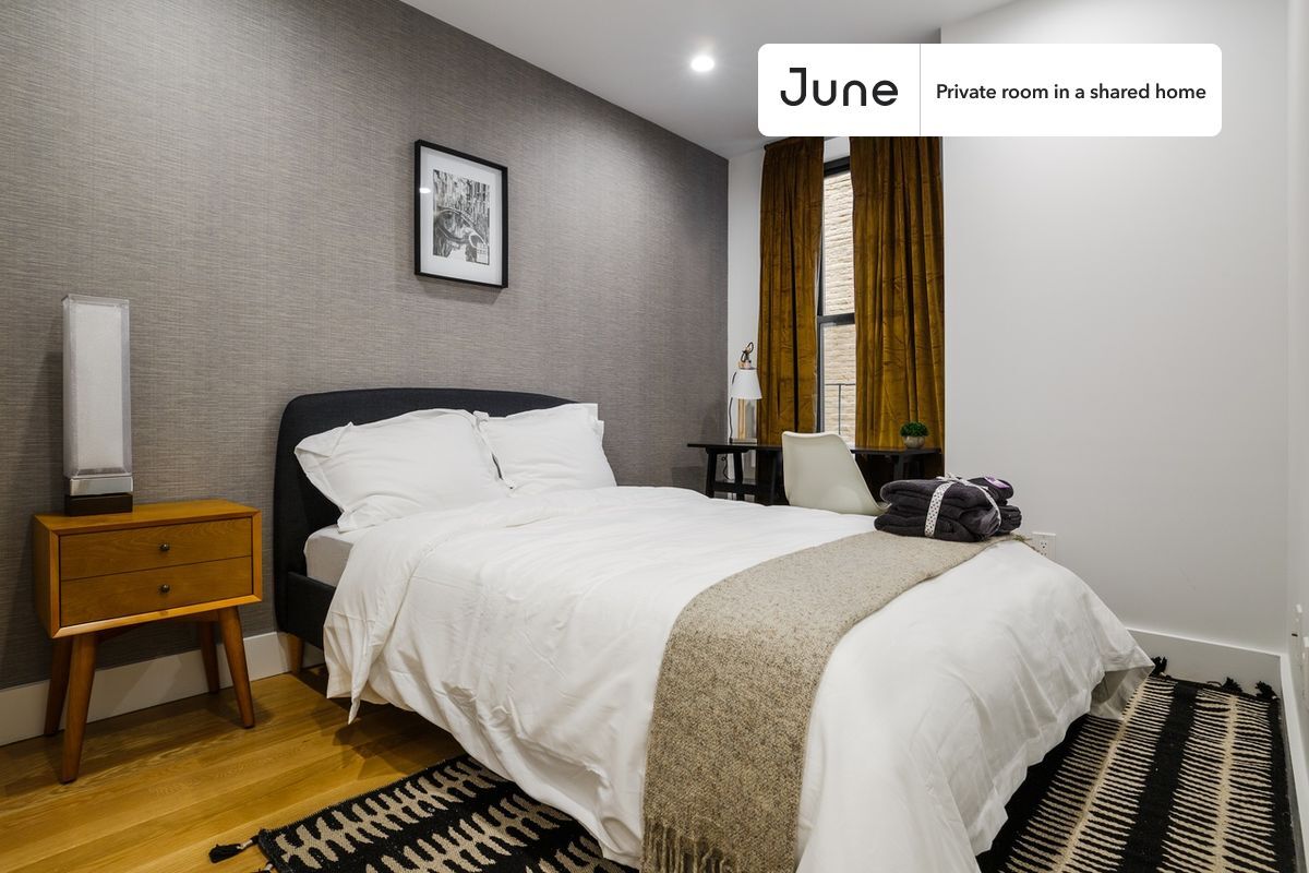 Primary Photo - Room in Shared 4 bed/1.5 bath home