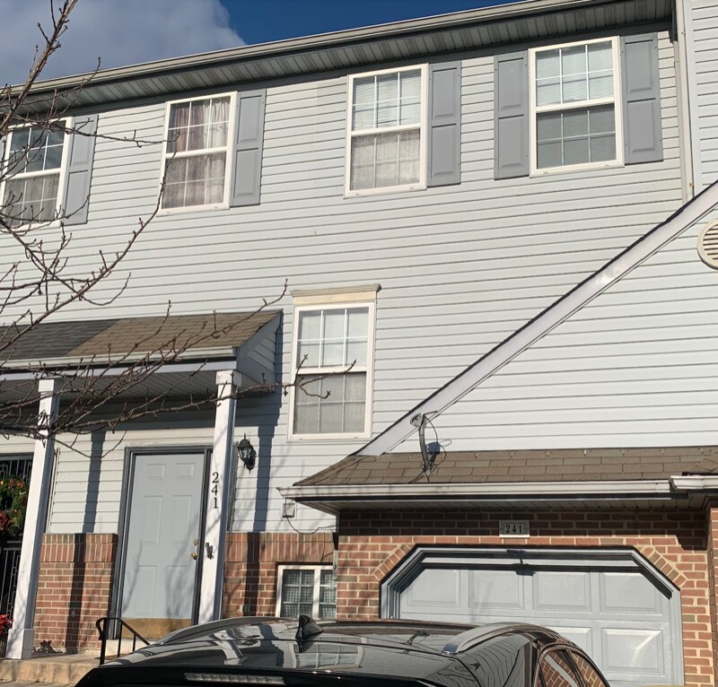 241 Charring Cross Dr, Dover, DE 19904 Townhome Rentals in Dover DE