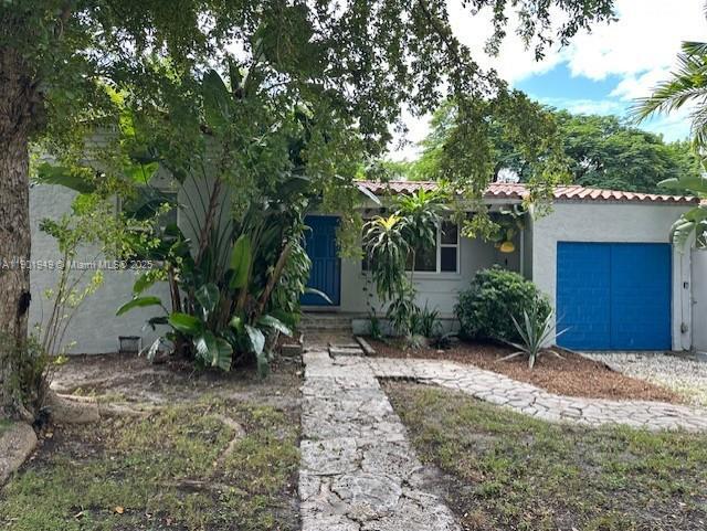 Foto principal - 460 NE 76th St