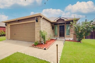 Building Photo - 18915 N Lyford Dr