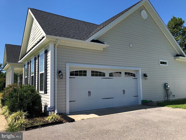 Foto del edificio - 17118 Sweetwater Ct