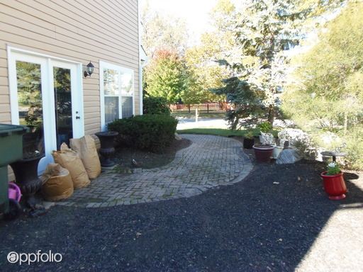 Building Photo - 4158 Woodville Dr