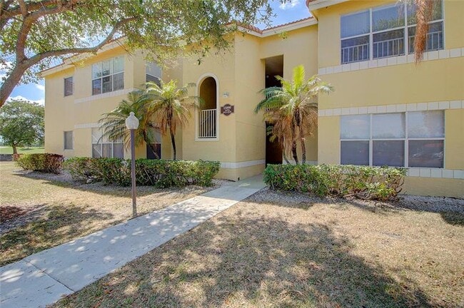 Foto del edificio - 643 Vista Isles Dr