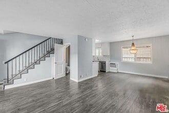 Building Photo - 12119 Rochester Ave