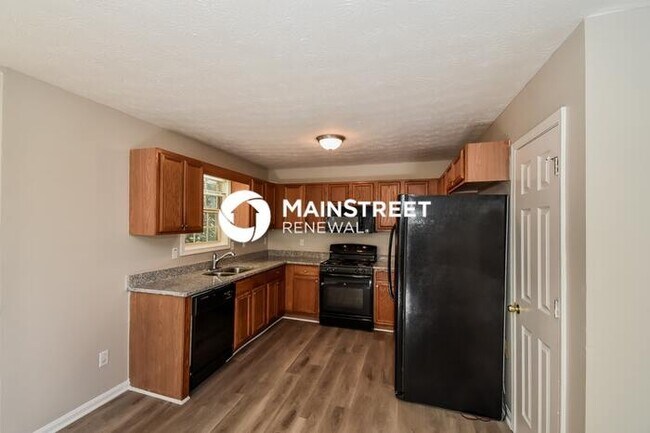 Foto del edificio - 4 Bedroom Pet-Friendly Home in VILLA RICA, GA with Main Street Renewal