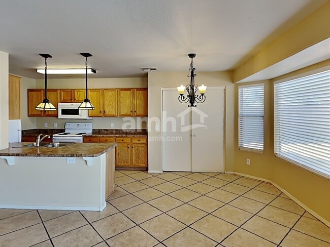 Foto del edificio - 5453 N 77th Ln