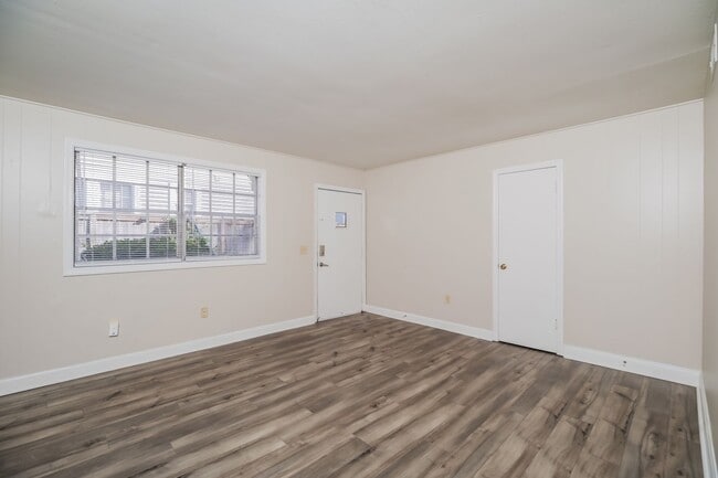Photo - 517 Rutledge Ave. Apartment