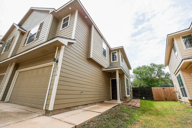 Building Photo - 6318 Stoney Creek Dr