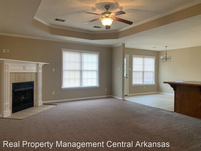 Building Photo - 3 br, 2 bath House - 2404 Canterbury Court