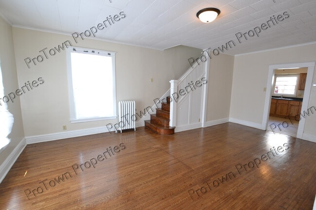 Building Photo - 125 Hunter Ave