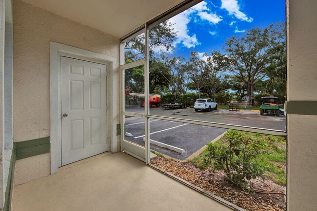 Building Photo - 23710 Walden Center Dr