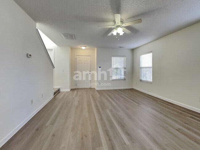 Foto del edificio - 2544 Quarry Ridge Ln