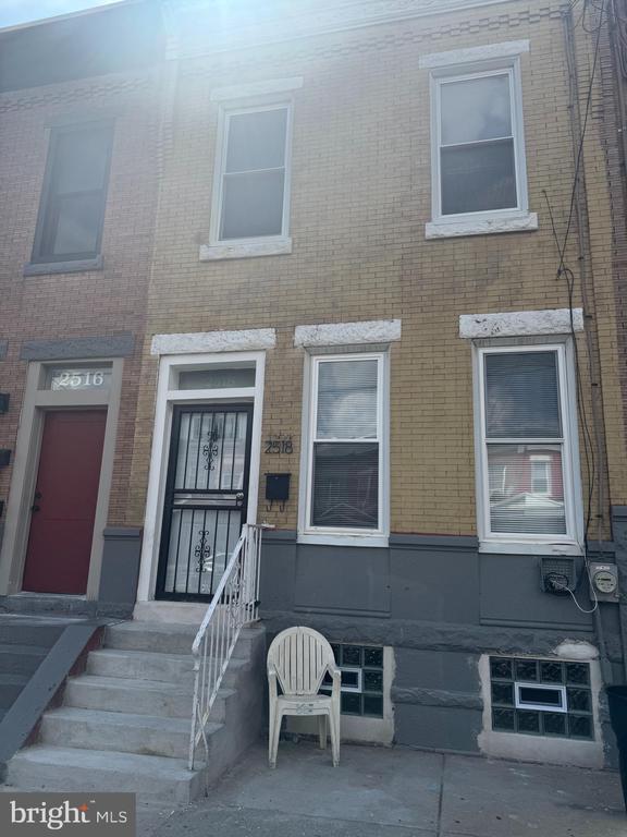 Building Photo - 2518 N 33rd St