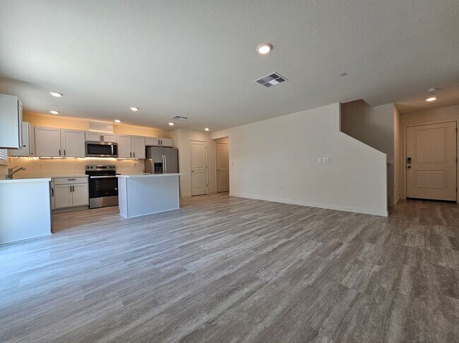Foto del edificio - 7041 Lone Sycamore St
