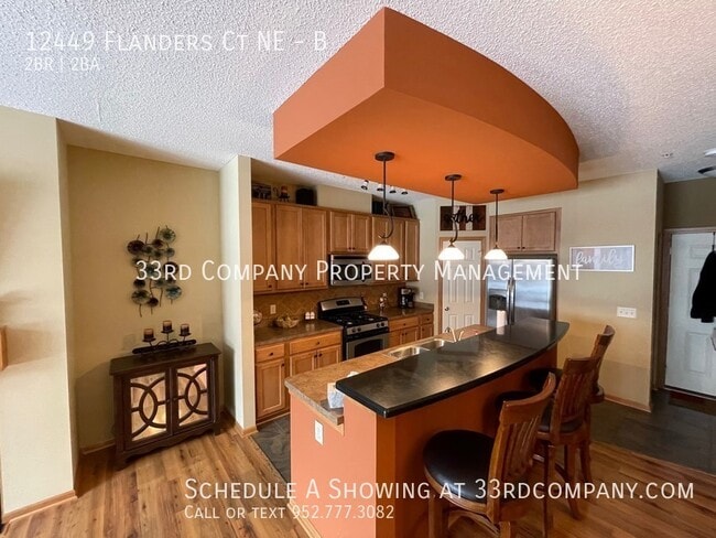 Building Photo - Spacious Brick Town Home in High Demand La...