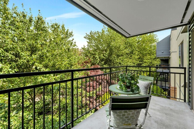 Foto del edificio - The Courtyard on Queen Anne