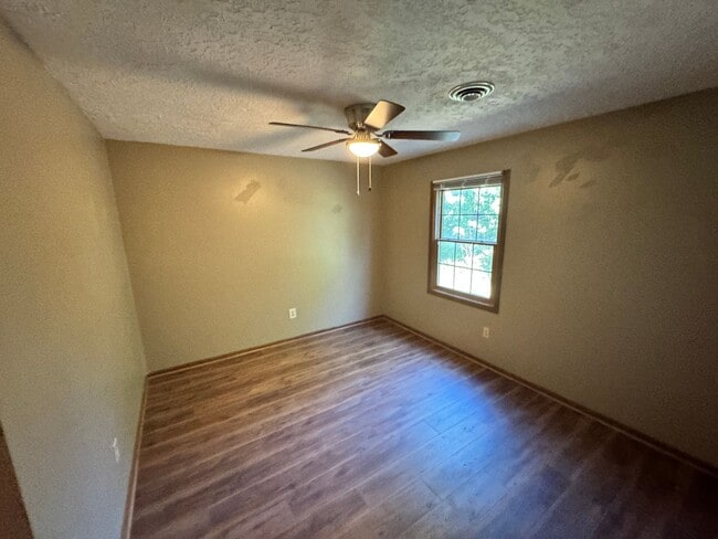 Building Photo - Townhome on West Side of Manhattan --- Fle...