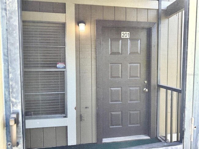 Foto del edificio - 14313 Hanging Moss Cir