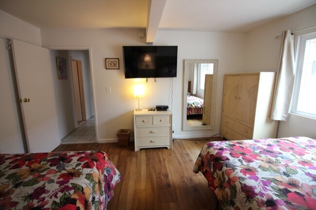 Foto del edificio - 822 Island Ct