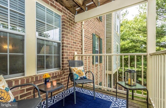 Foto del edificio - 13105 Briarcliff Terrace