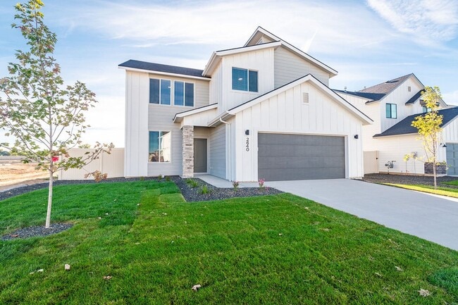 Building Photo - BRAND NEW 4 Bed 2.5 Bath Home