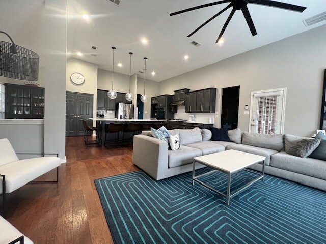 Foto principal - 11786 Golden Bell Ln