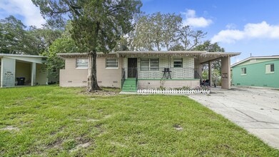 Building Photo - 5518 Riviera Dr Building Photo - 5518 Riviera Dr