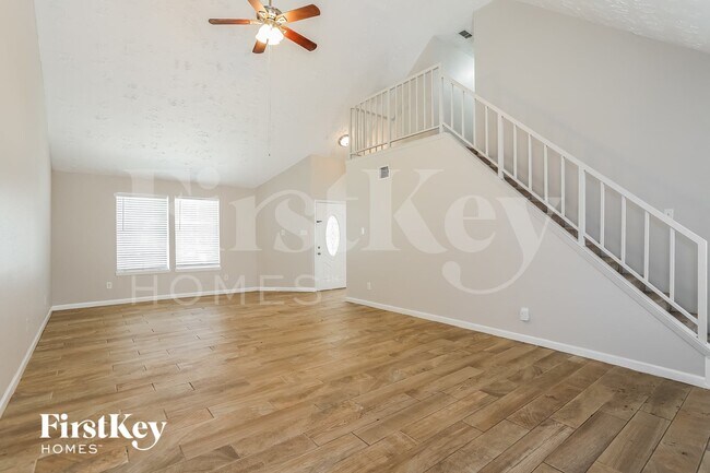 Foto del edificio - 20239 Misty Pines Dr