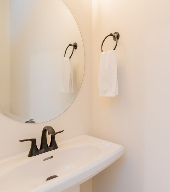 Foto del edificio - 2 Bedroom Townhome in Northshore Chattanooga