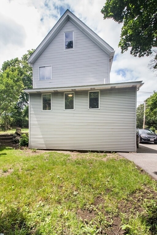 Building Photo - 36 Highland Ave