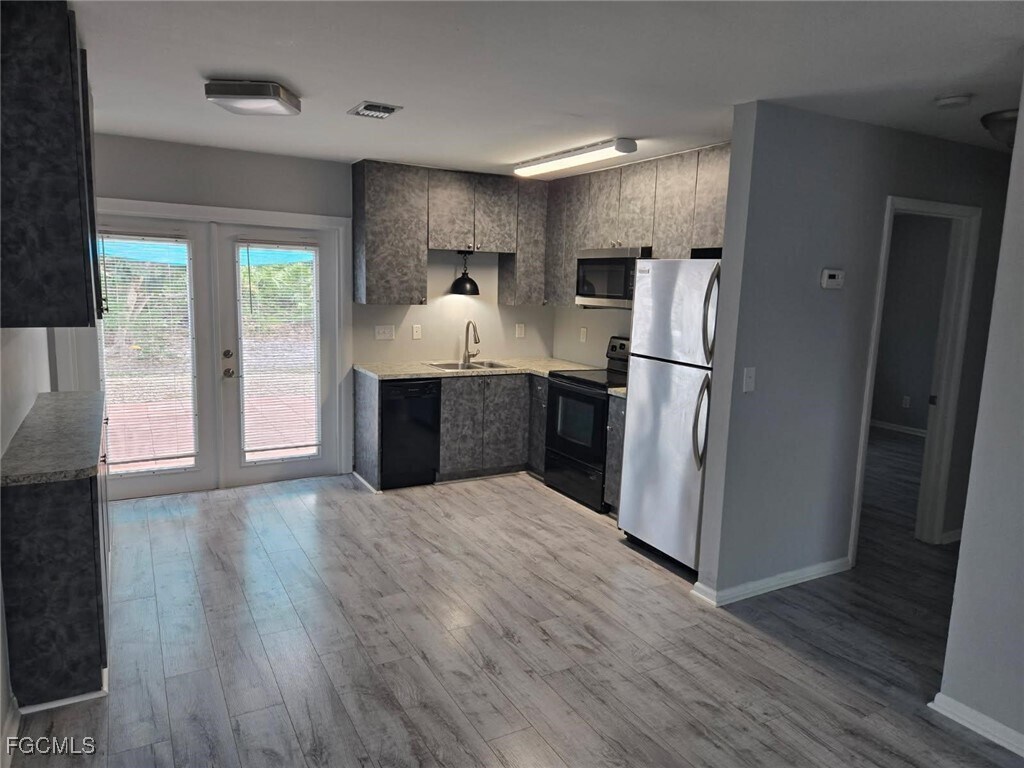 Primary Photo - 12380 Dolphin Rd