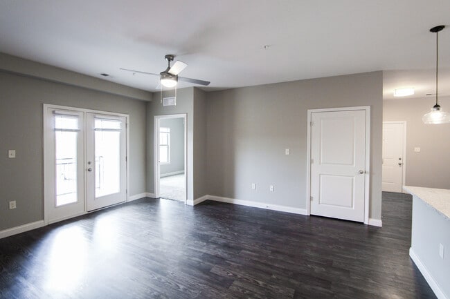 Building Photo - The Reserve at the Riverbend