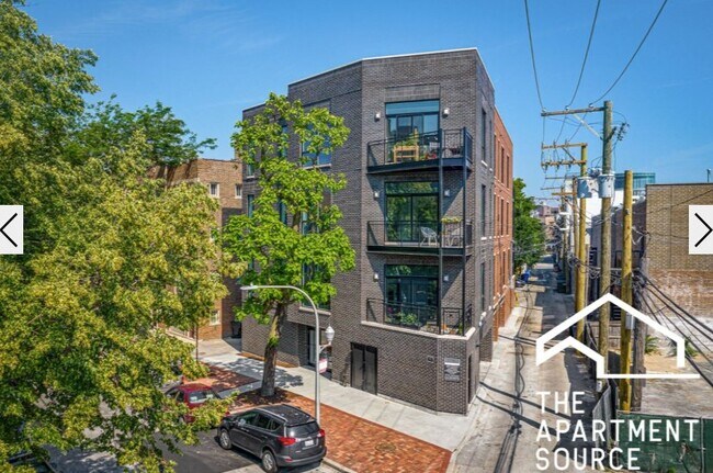 Foto del edificio - 1050 W Cornelia Ave