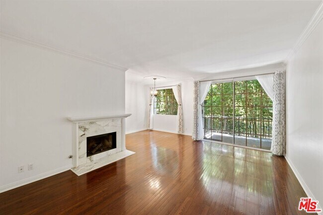 Foto del edificio - 1375 Kelton Ave