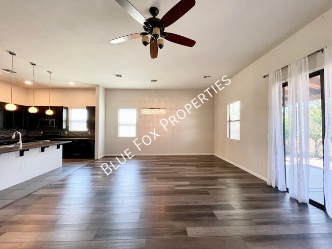 Building Photo - 3980 W Kiley Ct
