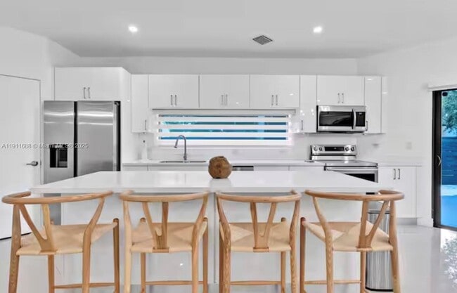 Foto del edificio - 9958 SW 216th St